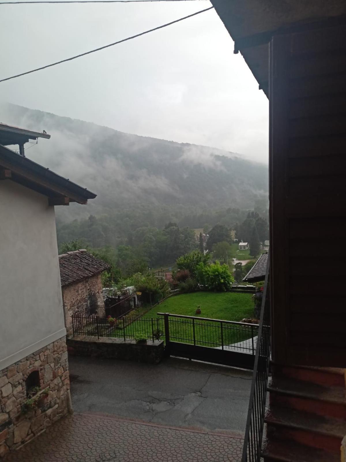 Foresteria Lombarda B & B Ca' Pelitti Ganna Exterior foto