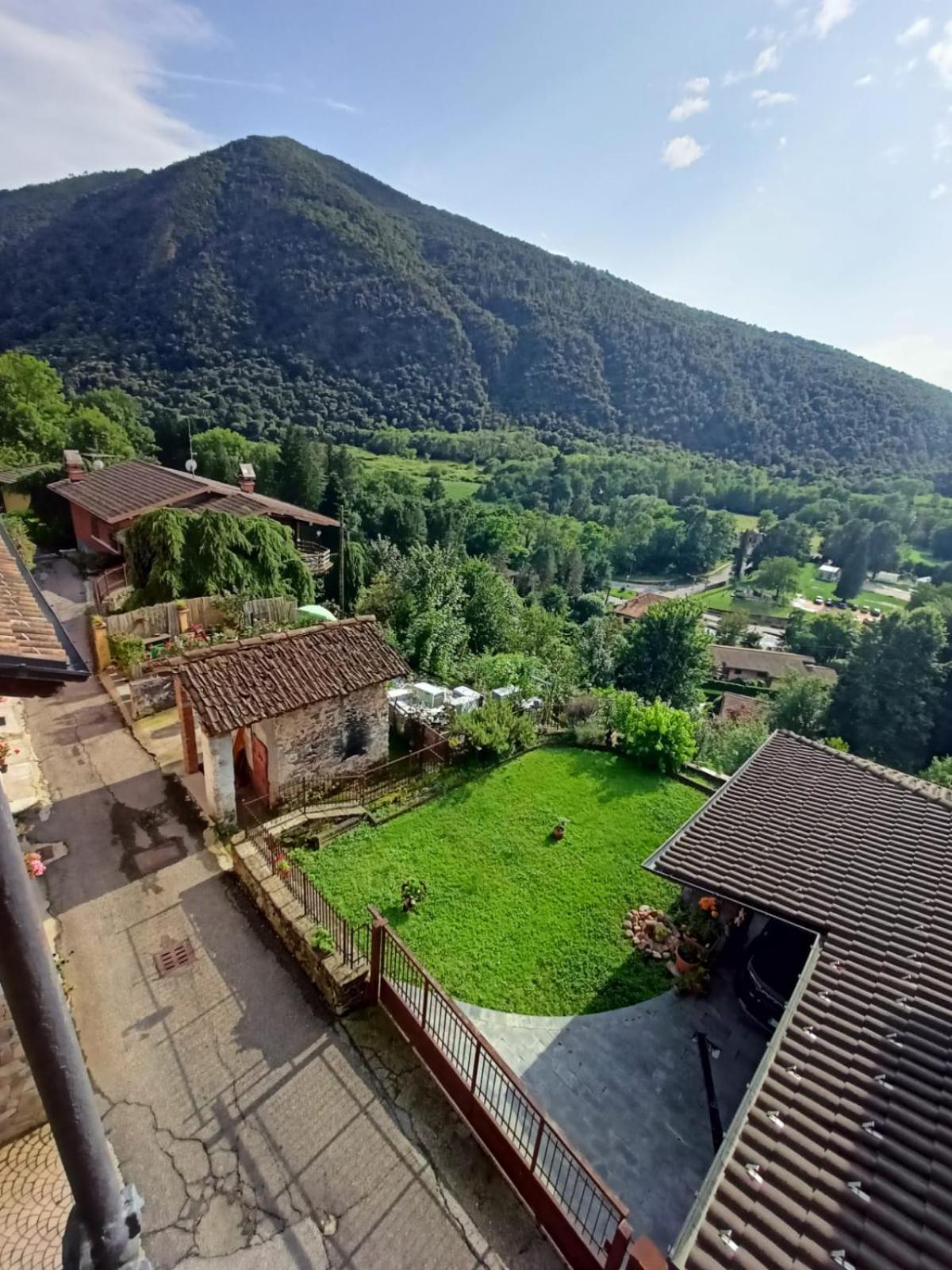 Foresteria Lombarda B & B Ca' Pelitti Ganna Exterior foto